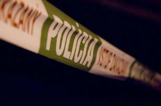 96_136965846_779511275980190_5050350129014606553_n-640x420.jpg V Šuranoch našli v pivnici rodinného domu dve telá bez známok života