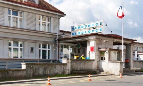 Omylem provedený potrat je trestný čin. Poškozená může vysoudit miliony, tvrdí právníci