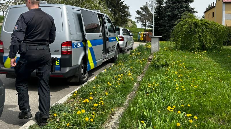 kriminalisté obvinili z vraždy staršího muže z jihu Čech. o víkendu měl zabít svou družku Kriminalisté obvinili z vraždy staršího muže z jihu Čech. O víkendu měl zabít svou družku