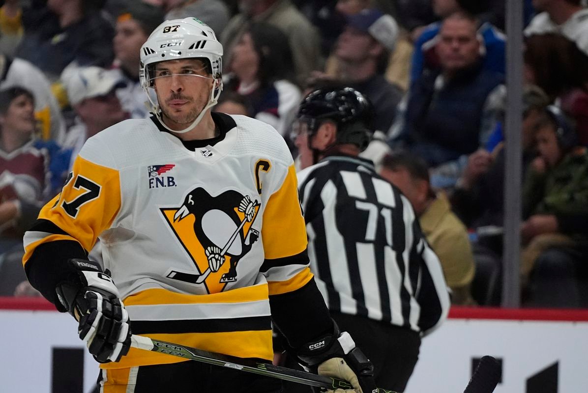 VIDEO Fenomén Sidney Crosby. Ikona Pittsburghu vyrovnala rekord Gretzkého