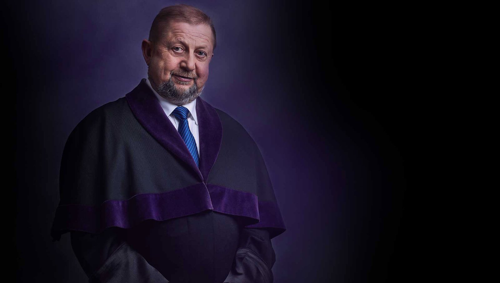 Štefan Harabin o ilegálnom Pakte o ilegálnej migráci Štefan Harabin o ilegálnom Pakte o ilegálnej migrácii: EÚ smie upravovať iba legálne procesy migrácie