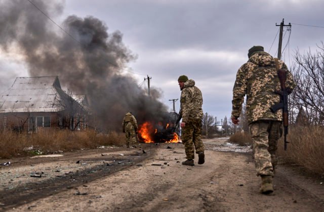 21933 russia ukraine war 48166 1 640x420.jpg Briti oznámili nové protiruské sankcie, dôvodom je použitie chemických zbraní na Ukrajine