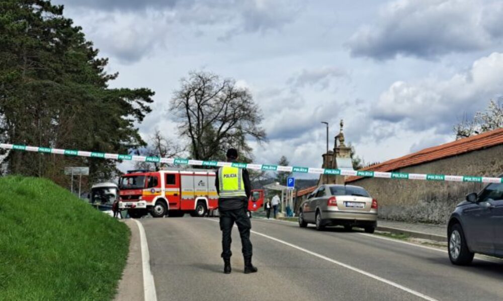 Posledná rozlúčka s obeťami tragickej nehody v Spišskom Podhradí bude v stredu