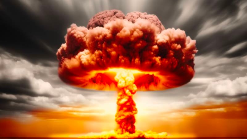 kdybychom si nechali atomovky, putin by se nás bál, říká ukrajinec z raketové základny Kdybychom si nechali atomovky, Putin by se nás bál, říká Ukrajinec z raketové základny