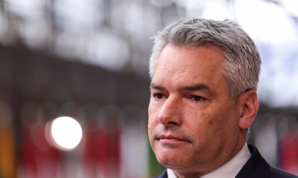 Zatknutie exdôstojníka tajnej služby vrhá tieň podozrenia na Viedeň