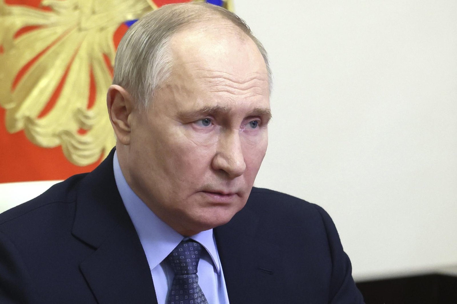 putin dal pokyn vláde. chce bohatým rusom a firmám zvýšiť dane Putin dal pokyn vláde. Chce bohatým Rusom a firmám zvýšiť dane