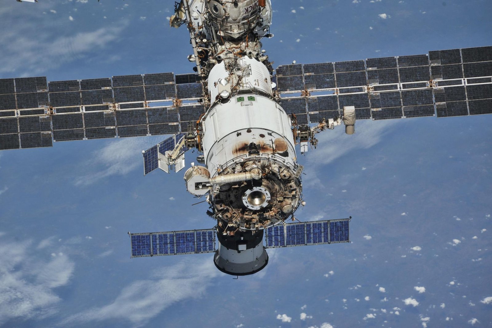 Objekt, ktorý poškodil dom na Floride, je možno z vesmírnej stanice ISS