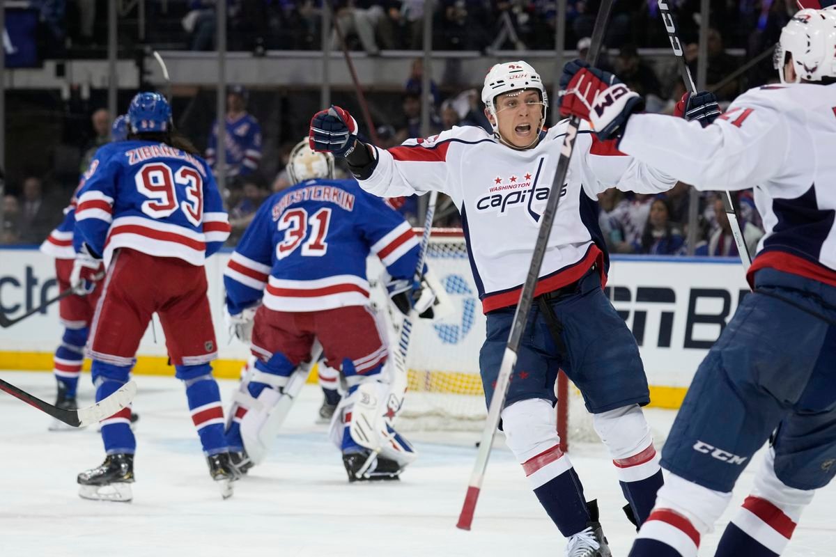 VIDEO Fehérváry strelil prvý gól Washingtonu v play off! Rangers však aj tak zvládli prvý zápas