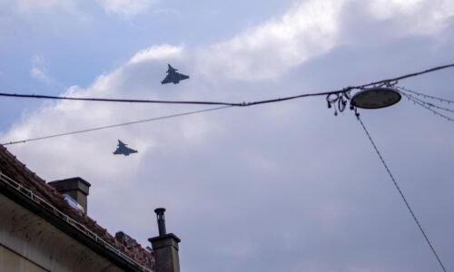 Do Chorvátska dorazilo prvých šesť francúzskych stíhačiek Rafale