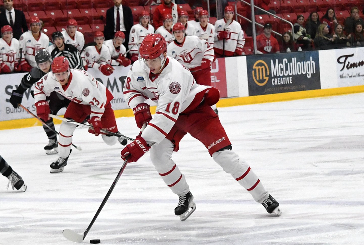 USHL: Gadžijev zažil zápas hrôzy, Pekarčík skóroval. Vo WHL asistoval Kmec