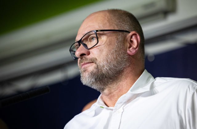 46546 6518c616a1914521411715 640x420.jpg Sulík je presvedčený, že v europarlamente by bol užitočnejší než v opozícii v parlamente (video)