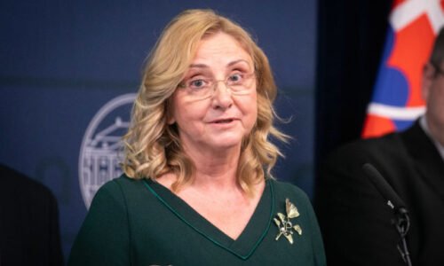 Bývalá ministerka Hroncová sa zúčastnila na Bienále v Benátkach, rezort kultúry apeluje na nerobenie hanby v zahraničí