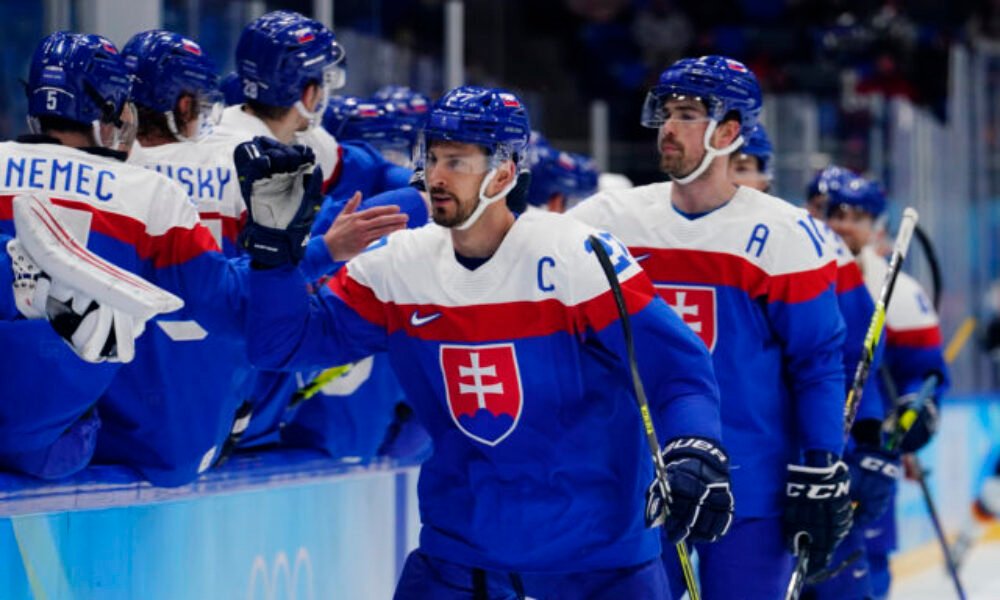Káder slovenskej reprezentácie opúšťa brankár a traja útočníci. Tím trápi najmä zdravotný stav Hrivíka