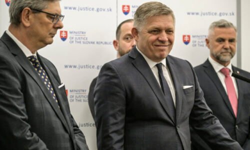 Fico si chce posvietiť na spôsob prideľovania spisov v kauzách, vo viacerých rozhodoval sudca Kliment (video)