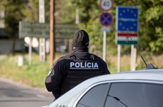 60997 slovakia hungary border 38704 1 640x420.jpg Polícia hliadkovala na hraniciach s Maďarskom, špeciálna akcia sa zameriavala na občanov tretích krajín