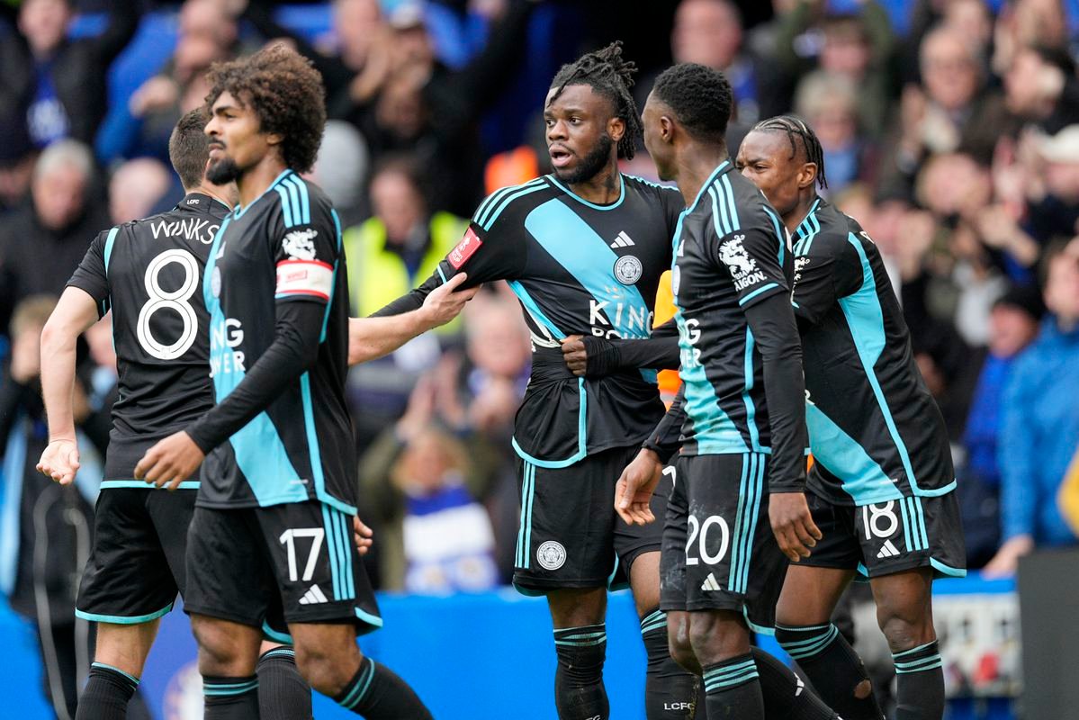 Šampióni zo sezóny 2015/2016 sa po roku vrátia do premier league Šampióni zo sezóny 2015/2016 sa po roku vrátia do Premier League