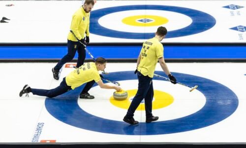 Curling: Švédi a Kanaďania mieria priamo do semifinále