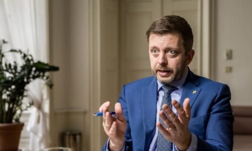 PŘEHLEDNĚ: Migrační pakt a vše o něm. Jde o Rakušanův průšvih, nebo nesou vinu jiné státy?
