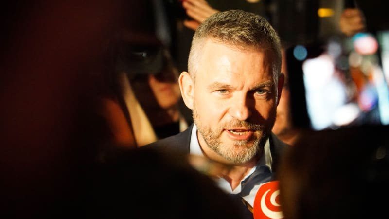 na slovensku vyhrál proruský prezident, píší média o pellegrinim. podporu našel u babiše Na Slovensku vyhrál proruský prezident, píší média o Pellegrinim. Podporu našel u Babiše