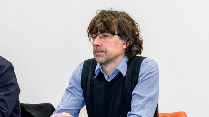 Za porušení sankcí vůči jeho zemi přijde Rus v Česku o miliony. Pokusil se vyvézt auta
