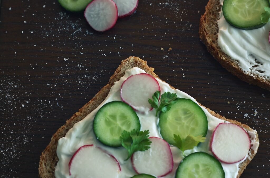 nie každý vie, že tieto listy sú jedlé. pripravíte z nich výborné pesto alebo šťavy Nie každý vie, že tieto listy sú jedlé. Pripravíte z nich výborné pesto alebo šťavy