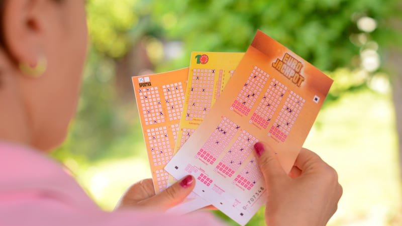 V Eurojackpotu padl miliardový jackpot. Pohádkovou výhru si připsali i tři Češi