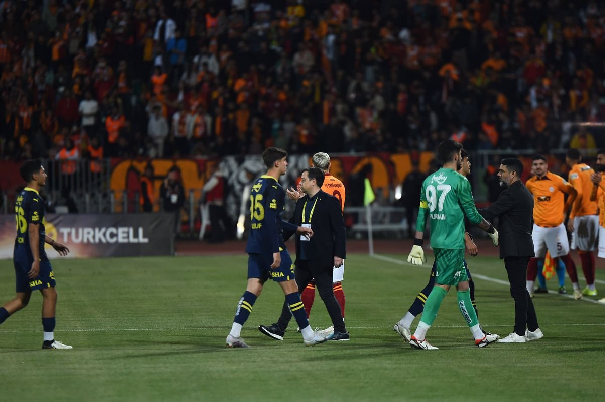 Protestný odchod si vypýtal trest. Fenerbahce musí zaplatiť finančnú pokutu