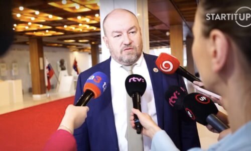 VIDEO: Huliak vysvetľuje návrh nominovať Harabina do Súdnej rady SR: „Fundovanejšieho člena si neviem predstaviť“