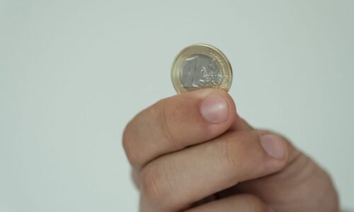 Vzala som mince z kúpeľne a vyčistila som ich. Vyzerajú, akoby prišli z banky. Ešte nikdy tak nežiarili