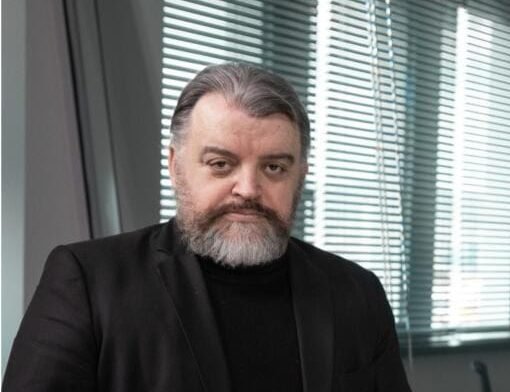 chmelár: zbierka na muníciu pre ukrajinu je trápna. robiť zbierku na zbrane považujem za zvrátené Chmelár: Zbierka na muníciu pre Ukrajinu je trápna. Robiť zbierku na zbrane považujem za zvrátené