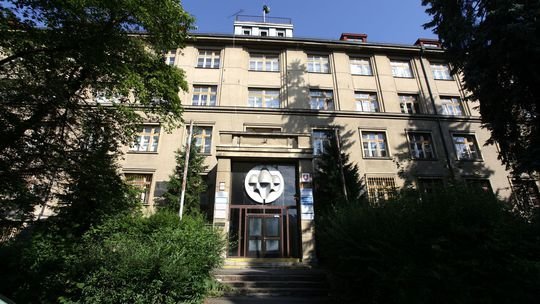 Pôsobili v nej povstaleckí hrdinovia Golian a Viest. Veliteľskú budovu rezort obrany vynoví za takmer 13 miliónov