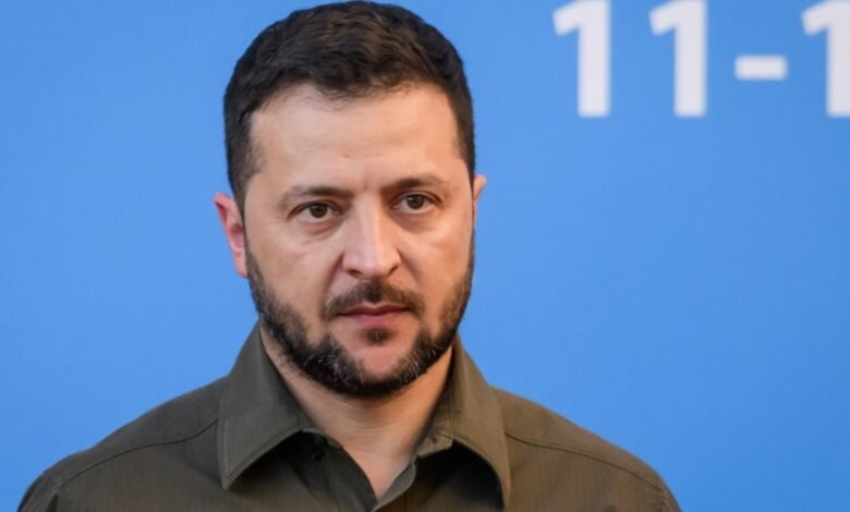 Zelenskyj kritizuje svojich generálov zo strachu, že pred ním skrývajú pravdu Zelenskyj kritizuje svojich generálov zo strachu, že pred ním skrývajú pravdu