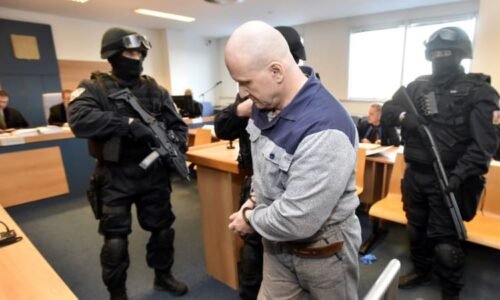 Kauza, která nemá v Česku obdoby. Dva muži chtěli rychle zbohatnout, zabít mohli 158 000 lidí