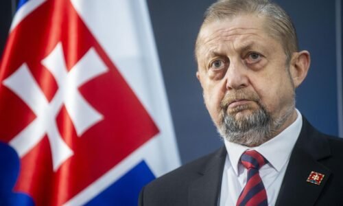 Napojenie na politiku vylučuje Harabina zo Súdnej rady, tvrdí Kosová