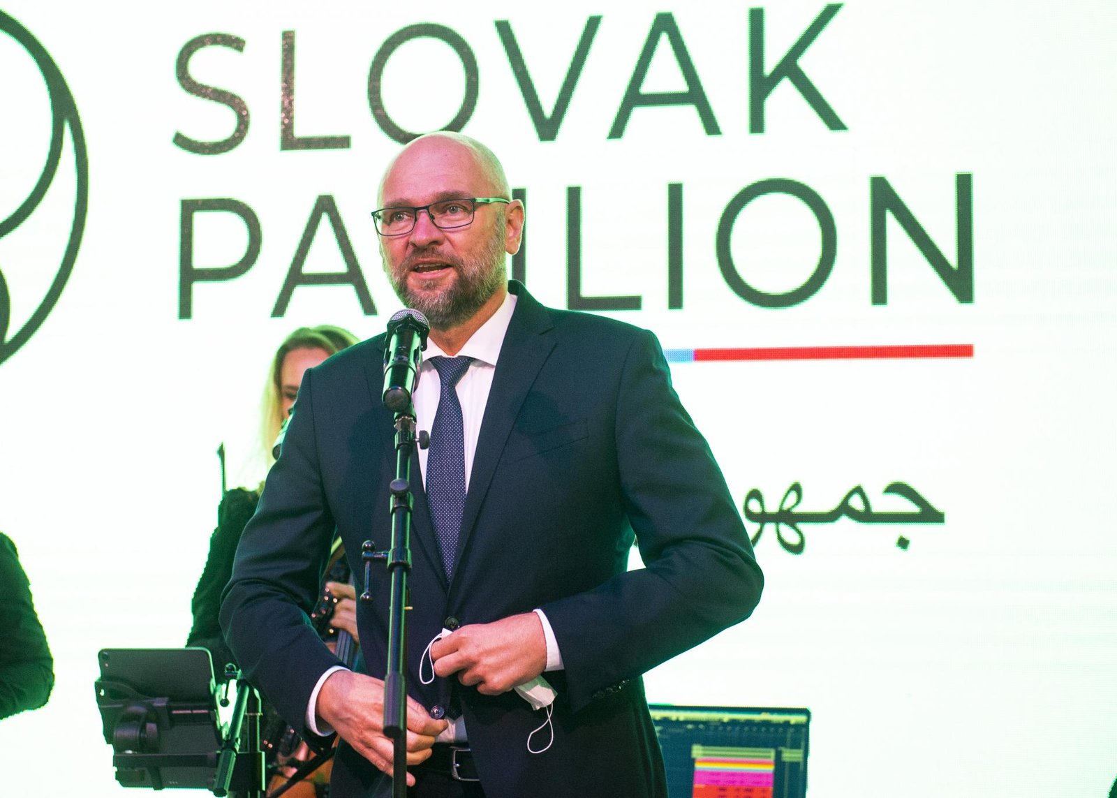 Sulík v Dubaji varil halušky, teraz štafetu preberá Dankovo ministerstvo. Osaka má byť ešte drahšia Sulík v Dubaji varil halušky, teraz štafetu preberá Dankovo ministerstvo. Osaka má byť ešte drahšia