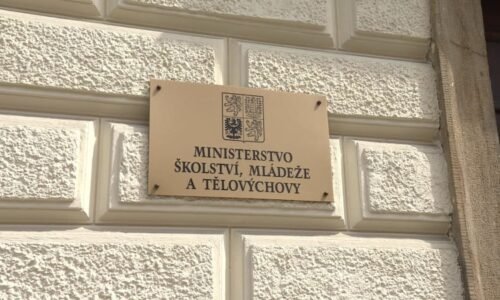 Místo učňáků mají být všeobecná lycea. Chceme nerozčílit ambiciózní rodiče, míní expert
