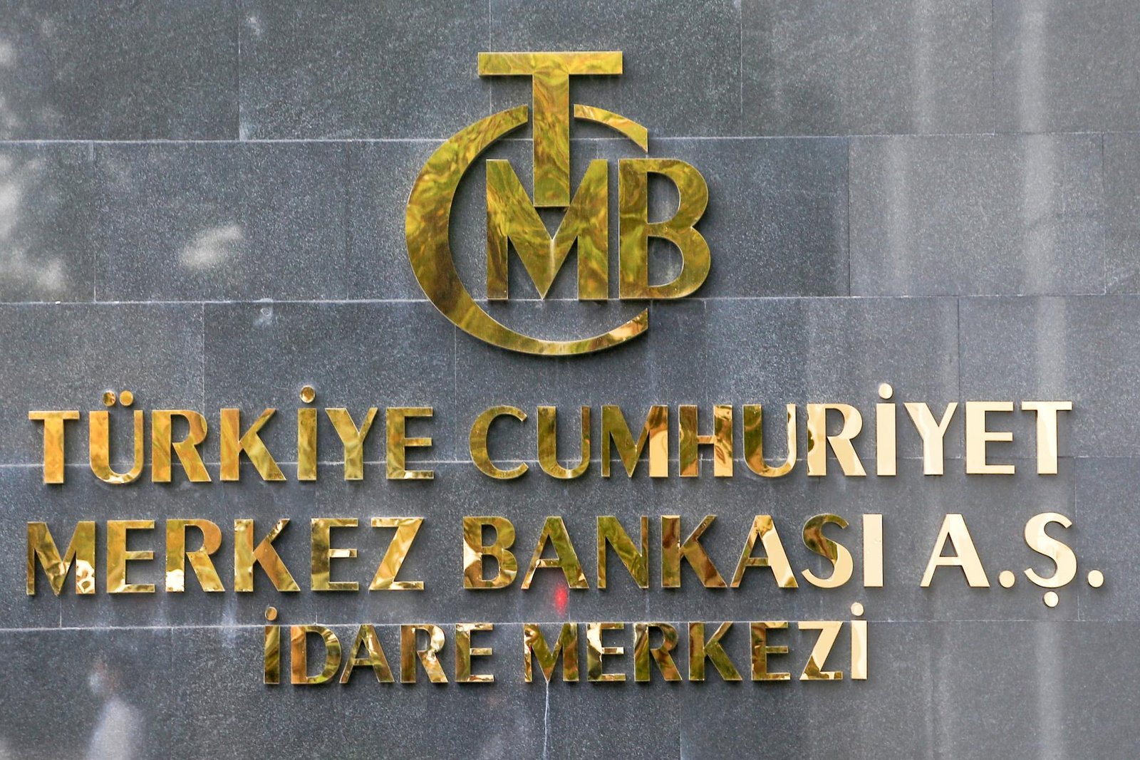 Ratingová agentúra S&P zvýšila úverový rating Turecka, ocenila návrat vlády ku klasickej hospodárskej politike Ratingová agentúra S&P zvýšila úverový rating Turecka, ocenila návrat vlády ku klasickej hospodárskej politike