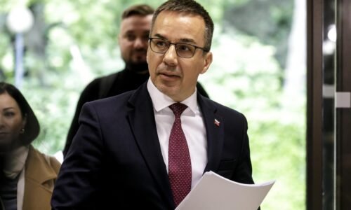 Tomáš hovorí o spravodlivých 13. dôchodkoch, Majerskému chýba adresná pomoc