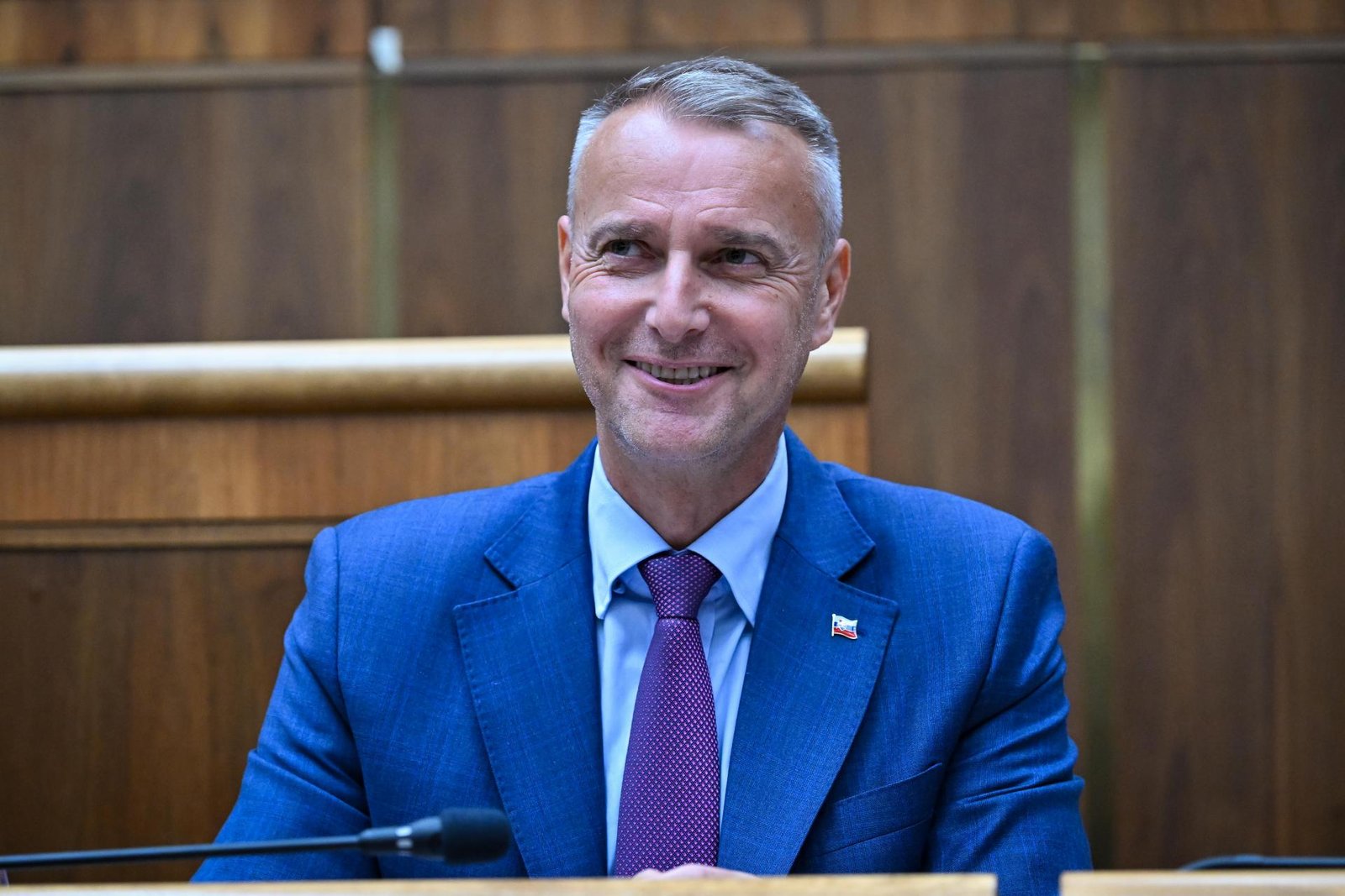 Rozbeh slimačím tempom. V čerpaní nových eurofondov opäť zaostávame, z miliárd sme zatiaľ využili odrobinky Rozbeh slimačím tempom. V čerpaní nových eurofondov opäť zaostávame, z miliárd sme zatiaľ využili odrobinky