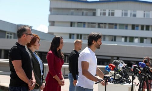 Zdravotný stav premiéra je stabilizovaný. Prevoz sa v najbližších dňoch neočakáva, oznámil Kaliňák