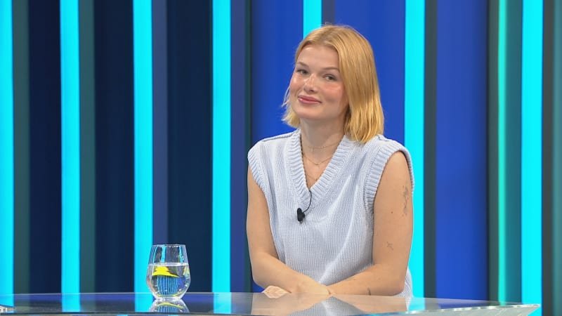 Nečasova partnerka Nikola: Martina bych přeprala i já, místo bitek krouží jako surikata Nečasova partnerka Nikola: Martina bych přeprala i já, místo bitek krouží jako surikata