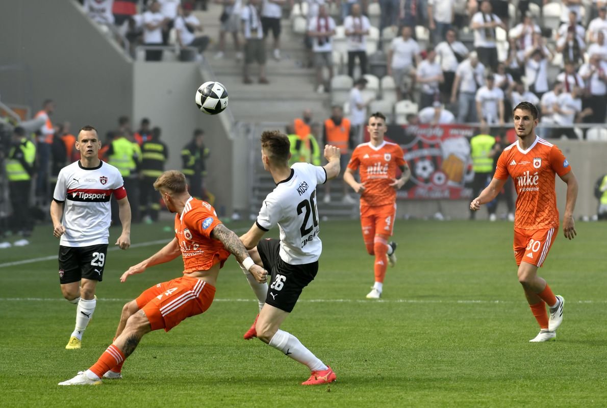 VIDEO Finále rozhodla fatálna chyba. Trnavčania si sypali popol na hlavu: Nikdy sme to nespravili