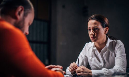 Advokáti by mali mať jednoduchší vstup na súdy a do väzníc, o problematike už začali rokovať
