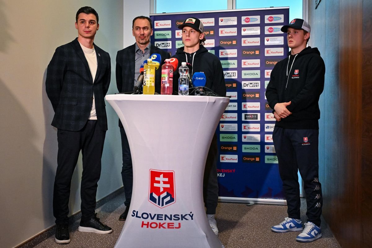 Slovákov po návrate z MS v hokeji U18 pochválil aj Miroslav Šatan: Očakávania boli oveľa nižšie