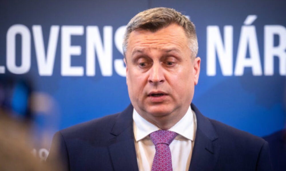 Danko po skúsenosti s Huliakom pritvrdzuje, na kandidátku SNS dá už len členov strany