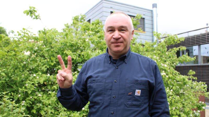 Zrádci v čele okupovaných obcí jsou předem odsouzeni na 10 až 15 let, říká ukrajinský politik Zrádci v čele okupovaných obcí jsou předem odsouzeni na 10 až 15 let, říká ukrajinský politik