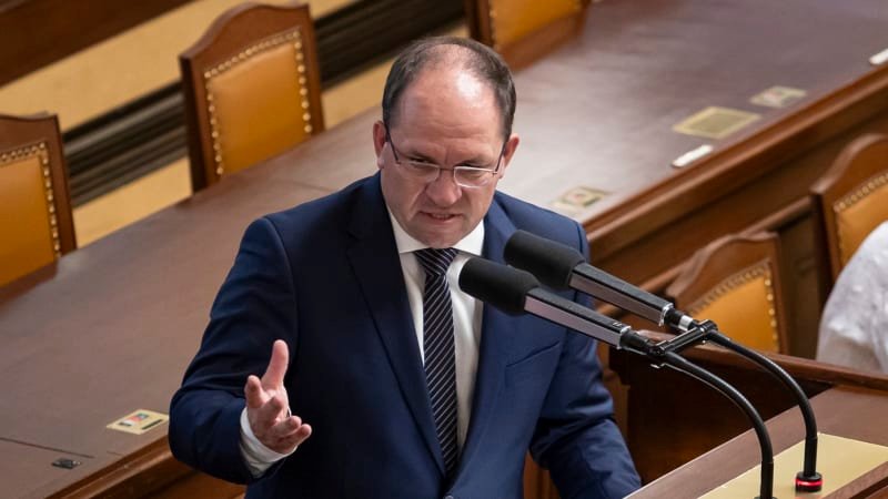 Výborný se státním srovnávačem cen potravin narazil. Řetězce mu odmítly poskytovat data Výborný se státním srovnávačem cen potravin narazil. Řetězce mu odmítly poskytovat data