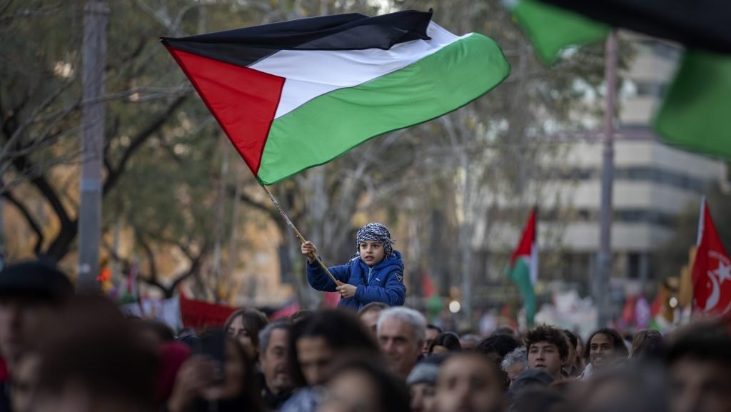 Za bezpodmienečné prímerie v Gaze nie je žiadna slovenská strana, pri uznaní Palestíny majú rozkol Za bezpodmienečné prímerie v Gaze nie je žiadna slovenská strana, pri uznaní Palestíny majú rozkol