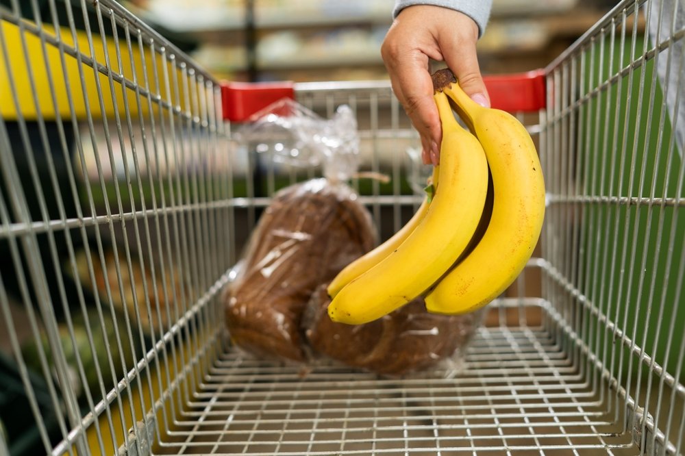 Ako nájsť lásku v obchode? Slobodné ženy používajú „banánovú teóriu“. Funguje ako tajný kód Ako nájsť lásku v obchode? Slobodné ženy používajú „banánovú teóriu“. Funguje ako tajný kód