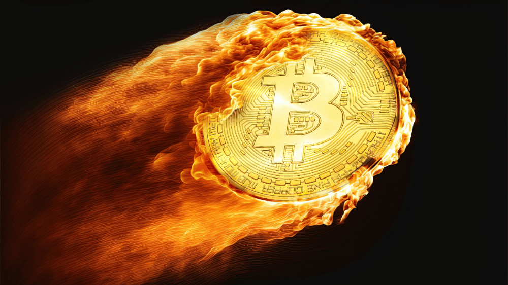 Bitcoin mieri na rekordnú úroveň. Trhom valcuje optimizmus Bitcoin mieri na rekordnú úroveň. Trhom valcuje optimizmus
